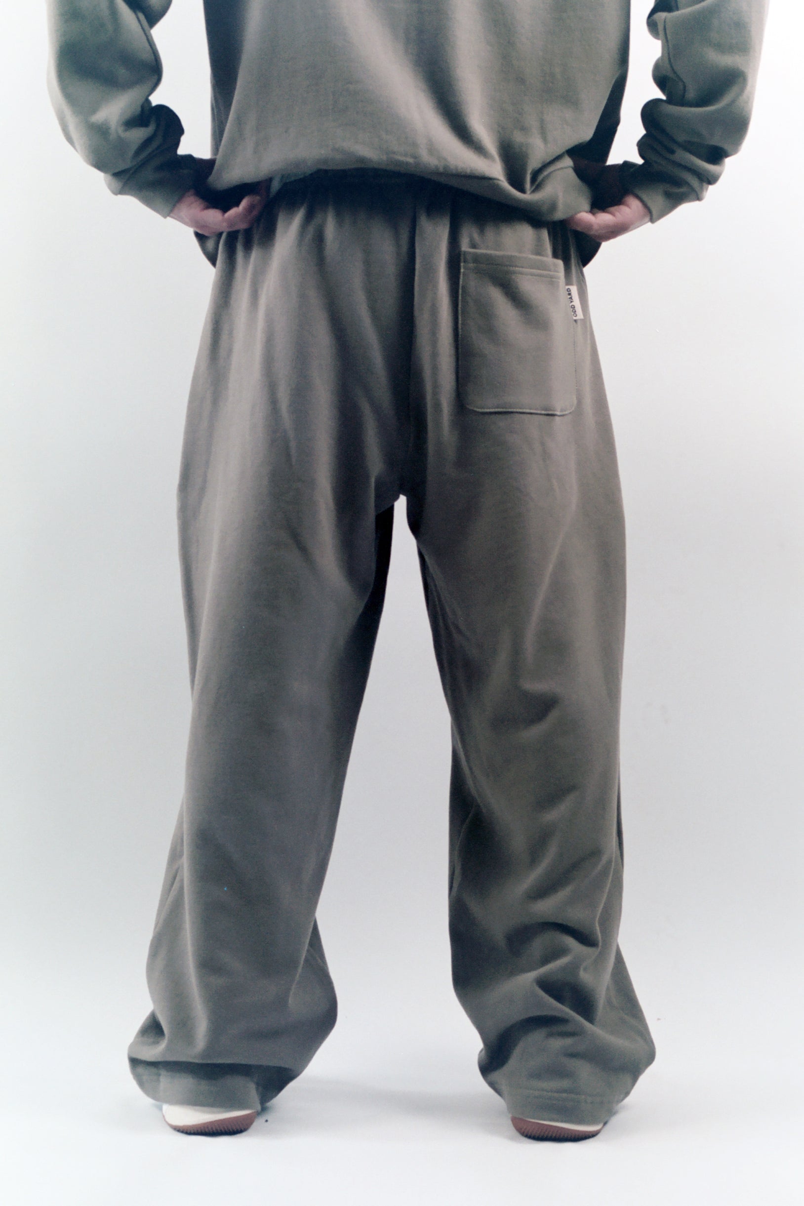 The Classic Sweatpants (Taupe)