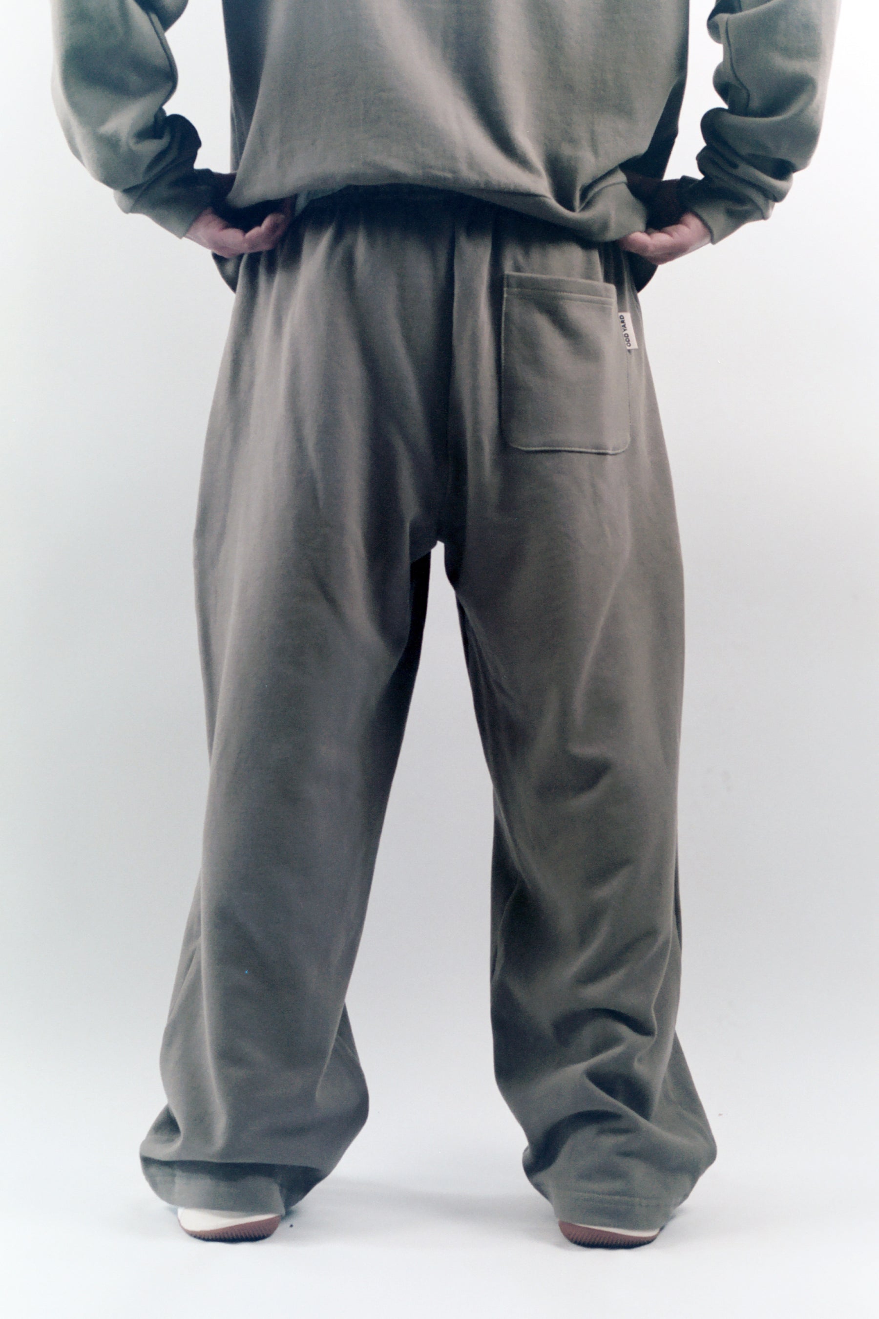 The Classic Sweatpants (Taupe)