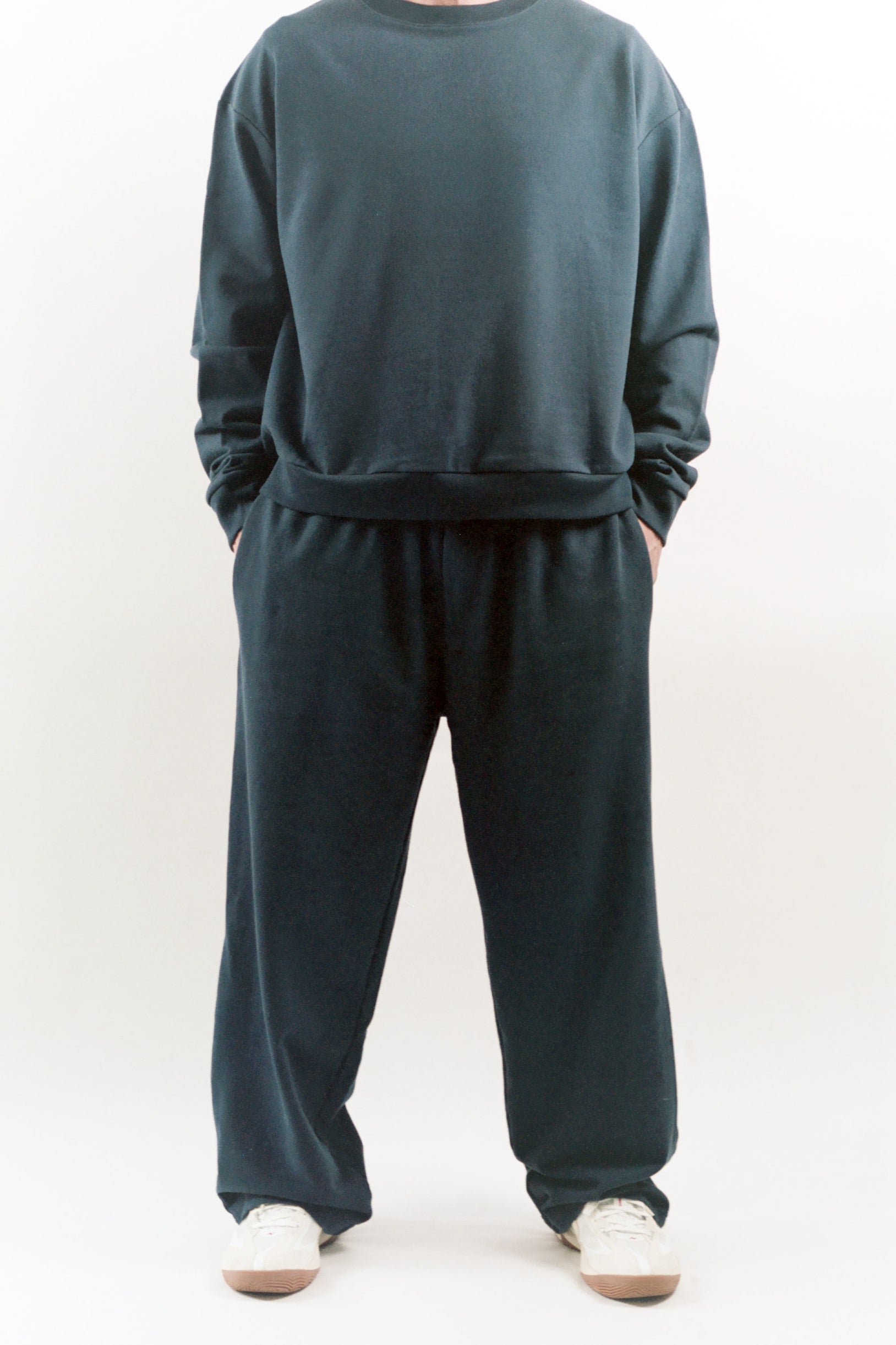 The Classic Sweatpants (Navy)