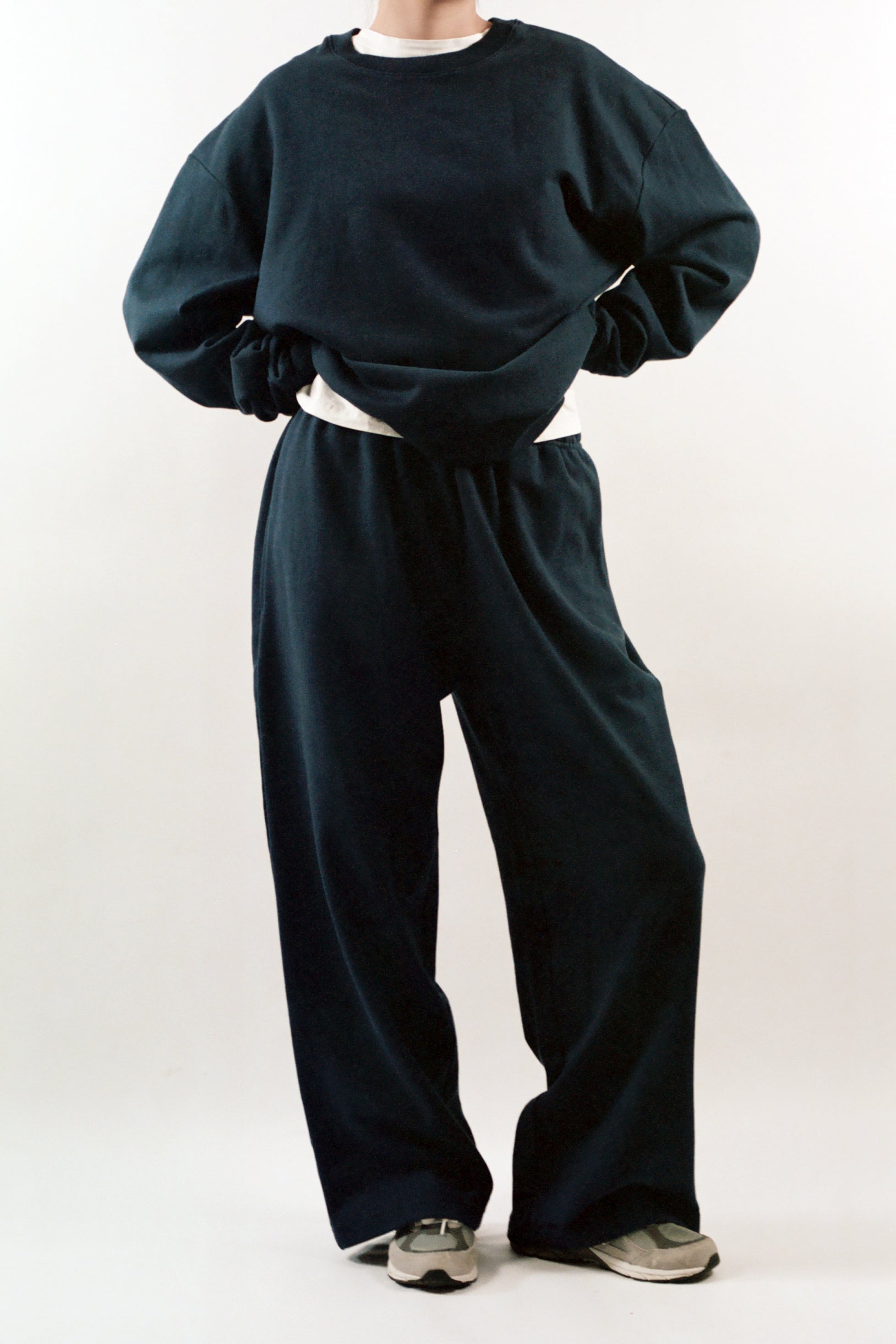 The Classic Sweatpants (Navy)