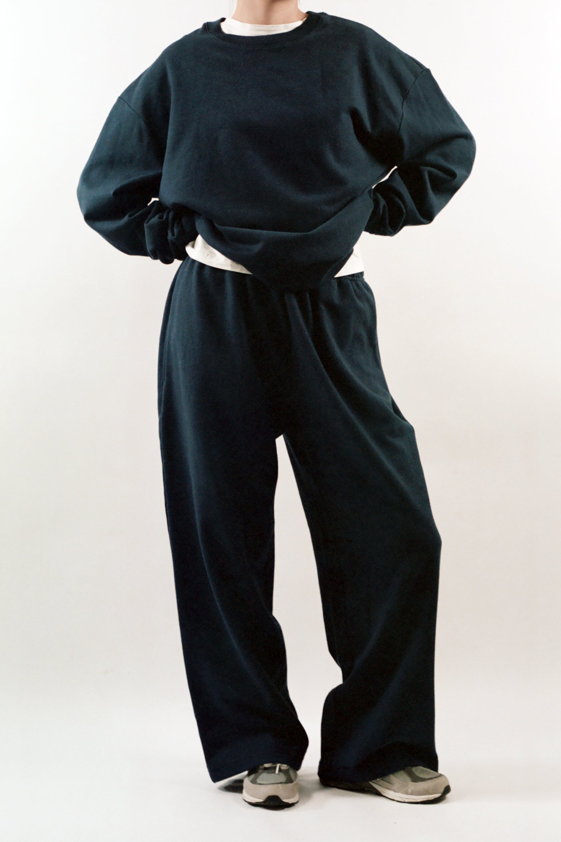 The Classic Sweatpants (Navy)