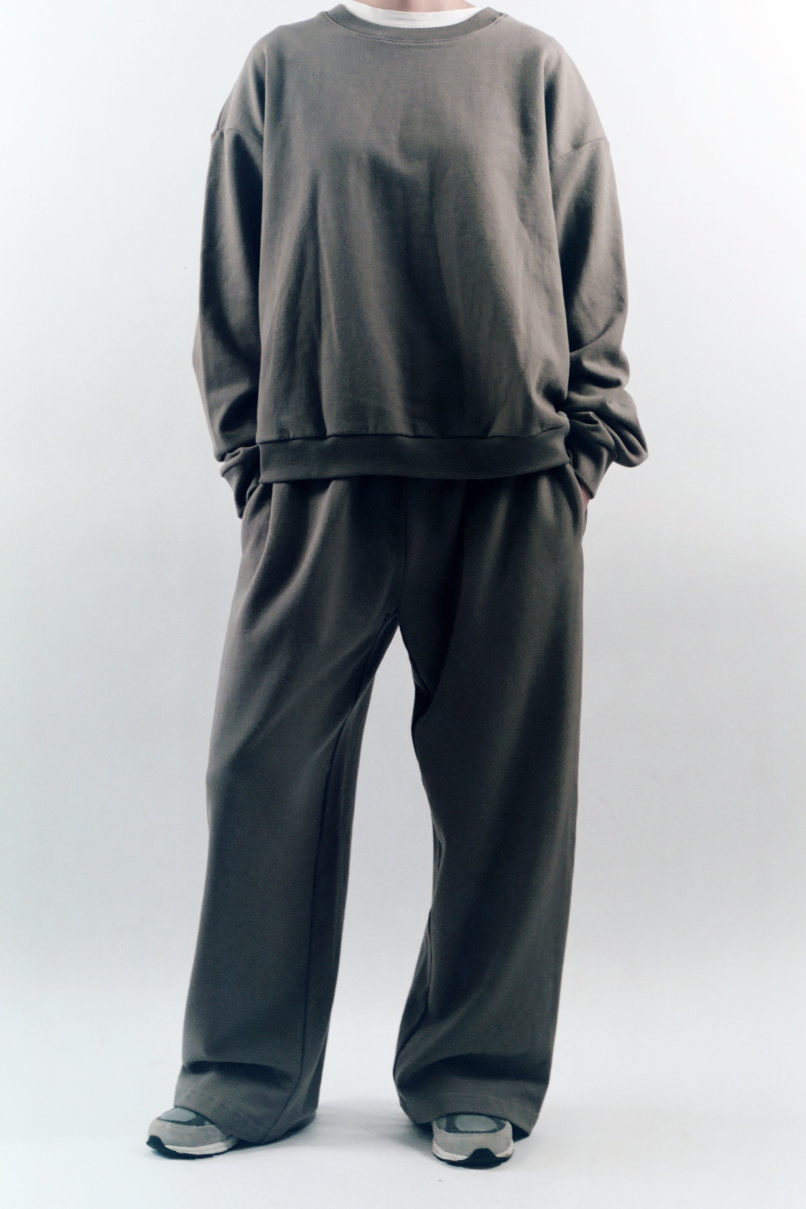 The Classic Crewneck (Taupe)